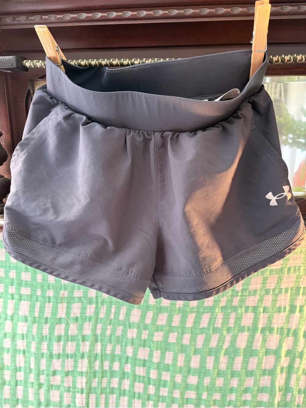 Under Armour Gray Girls' Athletic Shorts Medium sports active